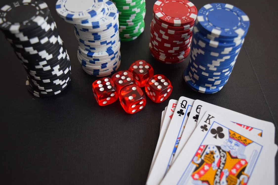 How to Qualify for Live Poker Events Through Online Play