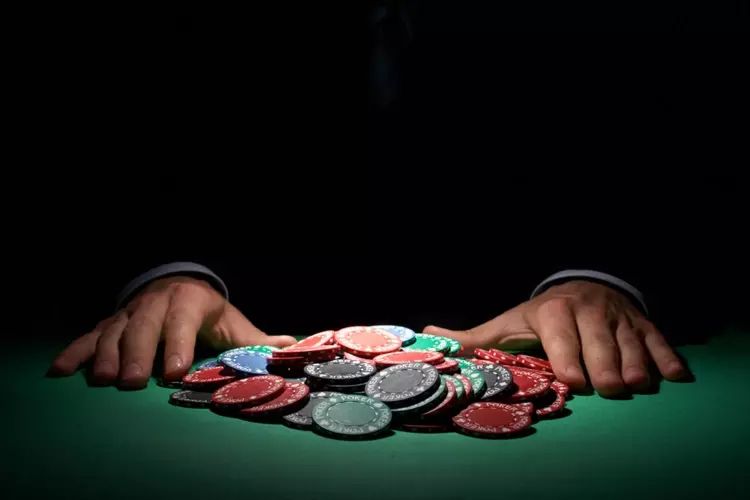 Are You Gambling Too Much? Signs to Watch For
